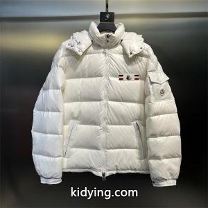 希少 スノーホワイト 三色ディテール トレンド モンクレール スーパーコピー 偽物 moncler スーパーコピー 高品質 ダウンジャケットkidying26yeeGfe