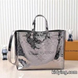 話題集中 ラグジュアリー質感 スタイリッシュ LOUIS vuitton スーパーコピー ルイヴィトン スーパーコピー コピー トートバッグkidying26O15Lvu