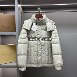 アイボリー 上品キルティング ふんわり暖か 人気急上昇 moncler スーパーコピー モンクレール スーパーコピー 偽物 高品質ダウンジャケットkidying260Tf4fq