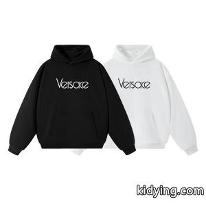 ブラック × ホワイト シンプルロゴ パーカー ヴェルサーチ コピーブランド versace コピーブランド コピー 2026秋冬エッセンス 最安値kidying26yOreWr