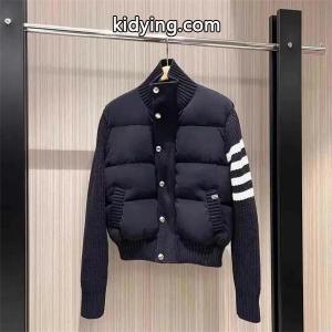 Thom browne コピーブランド 偽物 秋冬コントラスト豊かな 定番 ネイビー ニット拼接 ダウンジャケット トムブラウン コピーブランドkidying26Kz0Xve