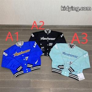 ABATHING APE 偽物 ジャケット 高品質 カモフラージュプリント シャークフード ド派手な刺繍 防水加工 多シーズン対応 アベイシングエイプkidying26C4XPPf