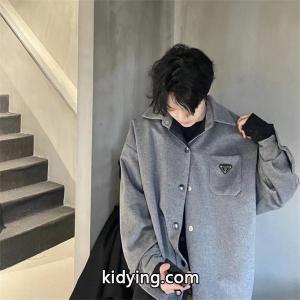 プラダ コピー 偽物 ウール シャツジャケット エレガント仕立て レディース仕様 シック prada コピーkidying265jWbma
