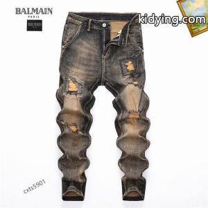 注目を集めるbalmain コピー バルマン コピースーパーコピー 男性ジーンズ パネルデザイン 個性的な着こなしkidying26b41Lji