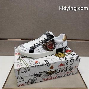ドルチェ&ガッバーナ ブランド コピー コピー男性用シンプルカジュアル合わせやすいブラックメンズスニーカーkidying26fe01Xv