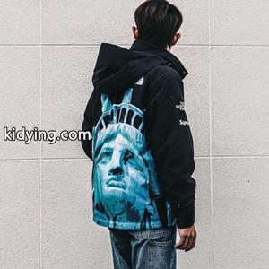 supreme コピー×TNF FW19 MOUNTAIN JACKET シュプリーム コピー通販 ジャケット 眩しくてクールな表情kidying26Wb8HTz