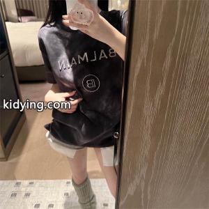 バルマン コピーｔシャツ激安存在感を放つ balmain コピーコピー スッキリとしたメンズ服春夏のコーデkidying26KLDaiy