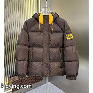 メンズ 秋冬の色味が叶える華やかコーデ フェンディ コピーダウンジャケット コピー  fendi コピー 寒い季節の王道アイテム__ブランド コピー 激安(日本最大級)kidying26TneGHr