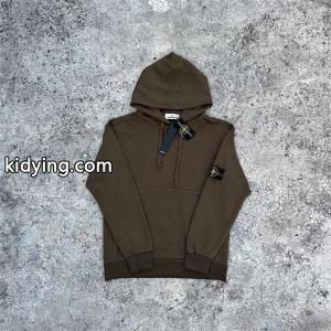 STONE ISLAND ストーンアイランドパーカーコピー秋冬におしゃれな着こなし 冬コーデの名脇役_ブランド コピー 激安(日本最大級)kidying26LHze0b
