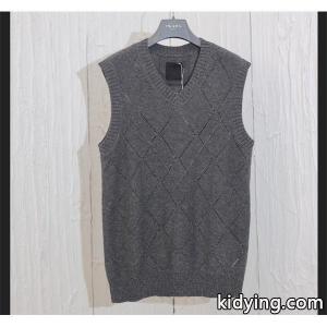 大人っぽいデザイン ジバンシー コピーブランドニットベスト givenchy コピーブランド 秋の定番 スタイリッシュで上品な ブランド コピー 激安(日本最大級)kidying26Xjymiu