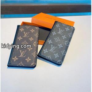 iPhone15ケース赤字超特価大人気実用的携帯ケース手帳型通勤通学カードポケットルイヴィトン コピー 携帯ケース 激安落下防止kidying26Cu8Hvm