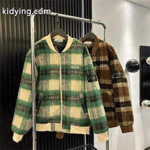配色も魅力STONE ISLAND ストーンアイランドジャケット コピー 　たくさんの人に愛用できるブランド コピー 激安(日本最大級)kidying26fKDmae
