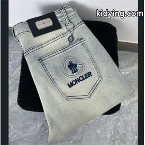 moncler ブランド コピー カジュアルを一歩大人に デニムパンツ 夏らしい爽やかさ モンクレール ブランド コピー夏色っぽさ_ブランド ジーンズ_メンズファッション_スーパーコピーブランド激安通販 専門店kidying26TX1nSf