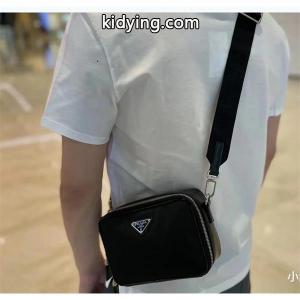 秋冬流行色紹介 プラダ スーパーコピー最新秋冬トレンドをチェック  prada スーパーコピー ポーチ 秋冬流行りファション_プラダ スーパーコピー メンズバッグ_バッグ メンズ_スーパーコピーブランド激安通販 専門店kidying268vmyWr