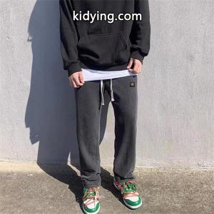 季節を感じた秋冬ファッション STONE ISLAND ストーンアイランド スウェットパンツコピー 簡単に秋冬の季節感をアップ街のおしゃれさんも愛用_ブランド コピー 激安(日本最大級)kidying26yC4PXr