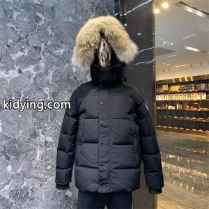 保温性抜群のカナダグース コピーブランドメンズダウンジャケットCANADA goose コピーブランドショートダウンアウターグリーンkidying269Hrqqm
