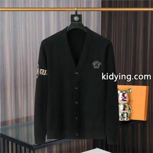個性派　versace コピー◎ヴェルサーチ コピー カーディガンスーパーコピーメンズ　ブルゾン 総柄 ジャケットkidying26CWDOTb