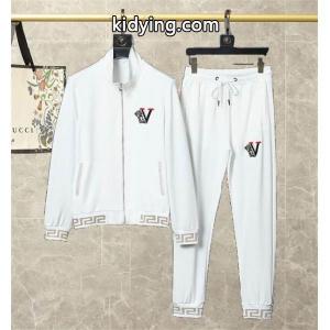 上下セット 気に入った商品 贅沢な気分 ヴェルサーチ コピー versace コピー フェミニンな雰囲気_ヴェルサーチ コピー versace コピー_ブランド コピー 激安(日本最大級)kidying26H1PbKb
