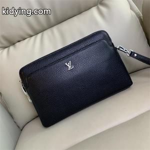LOUIS vuitton コピー ポーチルイ ヴィトン コピー春夏コーデにこなれたアクセントをプラス!_ブランド コピー 激安(日本最大級)kidying26yCqOHn