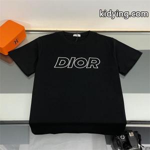 ワンポイント刺繍ロゴの定番デザインは使い勝手抜群 dior スーパーコピー メンズ 半袖ｔシャツコピーkidying26OXLbGv