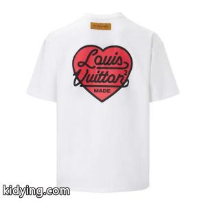 ルイ ヴィトン スーパーコピー LOUIS vuitton スーパーコピー おしゃれに見せるキーワード 半袖Tシャツ 春夏トレンドアイテムを先取り_ルイ ヴィトン スーパーコピー LOUIS vuitton スーパーコピー_ブランド コピー 激安(日本最大級)kidying26qaCuue