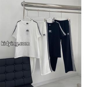 balenciaga コピーブランド バレンシアガ コピーブランドコピー上下着２点 Ｔシャツ半袖 通販ショッピングkidying26SLrSje