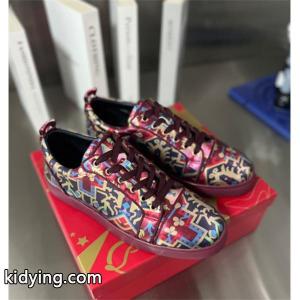 男性らしい洒脱な一足Christian louboutin コピーブランド クリスチャン ルブタン　メンズ用のイエロースニーカーシューズ_クリスチャンルブタン コピーブランド CHRISTIAN louboutin コピーブランド_ブランド コピー 激安(日本最大級)kidying26jCSDae