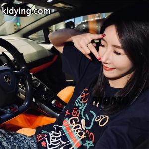 Spring GCロゴプリント 半袖Tシャツコピー 2色可選 クールさがあるスタイリング 幅広いコーデで活躍 男女兼用kidying264rCCGz