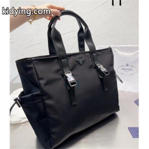 流行ファション  ハンドバッグ   最高にCOOL秋冬新作 プラダ コピーブランド prada コピーブランド ファッショントレンドを早速チェック_プラダ コピーブランド メンズバッグ_バッグ メンズ_スーパーコピーブランド激安通販 専門店kidying26CSHXLz