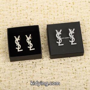 円高特価☆可愛すぎ完売寸前Saint laurent コピーブランド サンローラン コピーブランド コピーピアスコピー洗練美しい輝き高品質大活躍可愛いピアスkidying26O1zmSn