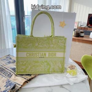 トレンド新作登場！dior コピー ディオール コピー スーパーコピー トートバッグ リバース エンブロイダリーkidying26Xbqq8b