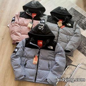 愛らしさ抜群! supreme コピーブランド×The North face コピーブランド ダウンジャケット 偽物 男女兼用 オシャレが楽しめる2026新品kidying26b8LLbm