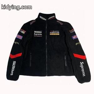 颯爽と現れる 2026秋冬おすすめ シュプリーム ブランド コピージャケット supreme ブランド コピー 21FW Skittles Polartec Jacketkidying26SD8fSv