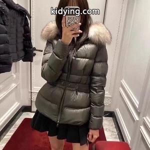 旬で魅力たっぷりmoncler コピーブランド コピー モンクレール コピーブランド ダウンジャケットkidying268TH9Tb