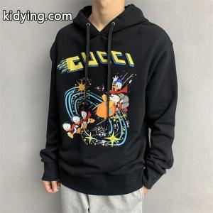 gucci ブランド コピー コピー パーカー 保温性抜群 ブラック グッチ ブランド コピー ユニセックス トレンディ 秋冬必須アイテムkidying26K5DKnq