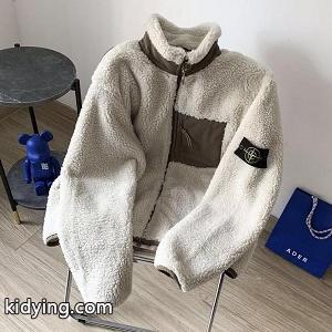 柔らかくもハリがあり STONE ISLANDコピー 激安ムートンコート サラッととした肌触りkidying260HrWbm