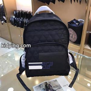 2026年春季超人気 prada ブランド コピー偽物 プラダ ブランド コピーバックパック 通販 お洒落に魅せる 柔らかくしっくりと手に馴染み 大容量kidying26fauqae