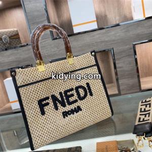 fendi コピー フェンディ コピー バッグ コピー peekaboo x-Tote レディース 幅広いシーンで着用でき 耐久性がありkidying26SHHrCu