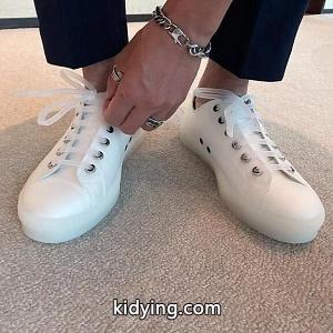 2026-22秋冬ファッション ◆人気新作◆ スニーカー コピー  givenchy コピージバンシー コピーkidying26jeuSje