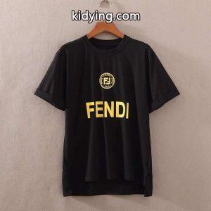 激安セール合わせやすい吸汗速乾ｔシャツfendi ブランド コピーフェンディ ブランド コピー 激安魅力的幅広い年代英語字ブラックブランドコピーkidying26nmma8r