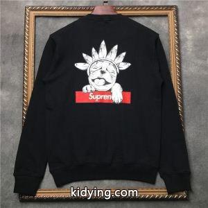 2026新品supreme スーパーコピーシュプリーム スーパーコピー パーカー コピー 可愛いプリント 非常に良い身なり効果 ブラック、ホワイト プルオーバーパーカーkidying26beaiSz