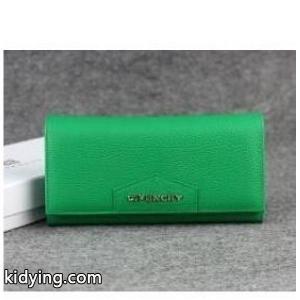 上質な光沢 givenchy コピー　大人びた雰囲気あるジバンシィ コピー財布 レディース_ジバンシー コピー givenchy コピー_ブランド コピー 激安(日本最大級)kidying26LXTvim