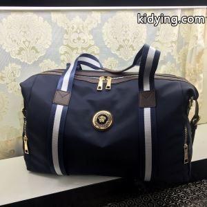 秋冬ファッションをバランスよく仕上げる ヴェルサーチ コピーブランド おしゃれなスタイリングが簡単に叶える versace コピーブランド この冬にしたい素敵なスタイル スーツケース_ヴェルサーチ コピーブランド versace コピーブランド_ブランド コピー 激安(日本最大級)kidying26n0ra0j
