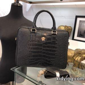 ハンドバッグ おしゃれ春夏コーデヒント ヴェルサーチ スーパーコピー versace スーパーコピー オフィスにも着まわしOK_ヴェルサーチ スーパーコピー versace スーパーコピー_ブランド コピー 激安(日本最大級)kidying269Xf4fy