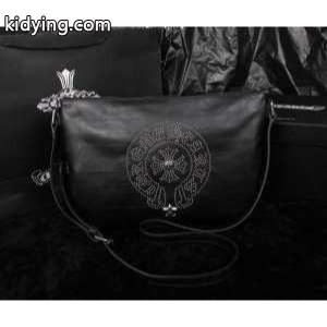 フラットバッグ 品質保証新作のミディアム フィリグリークロス ブラック Chrome hearts コピー メンズショルダーバッグクロムハーツ コピージップトップ_CHROME hearts コピー クロムハーツ コピー_ブランド コピー 激安(日本最大級)kidying26fK1Due