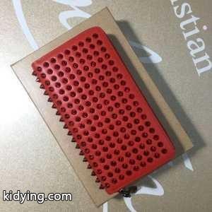 上品Christian louboutin ブランド コピー財布クリスチャンルブタン ブランド コピースパイクスラウンドファスナーウォレットレッドkidying26rieiGr