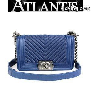 美品  ボーイ マトラッセ 斜め掛け ミニ ショルダーバッグ ネイビー :042141:atlantis - 通販ショッピングkidying26C4v0Ln