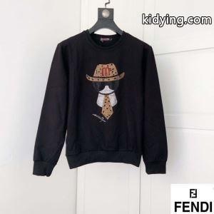 プルオーバーパーカー 遊び心たっぷり秋冬コーデ フェンディ コピー 秋冬コーデに合わせやすい fendi コピー 秋冬ファッションをおしゃれに着こなし_フェンディ コピー fendi コピー_ブランド コピー 激安(日本最大級)kidying261fyquu