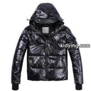 袖ロゴワッペン フード付き フルジップ ブルゾン モンクレール コピー ダウン メンズ MAYA マヤ moncler コピー 大得価のダウンジャケット_モンクレール コピー moncler コピー_ブランド コピー 激安(日本最大級)kidying268fyqOf