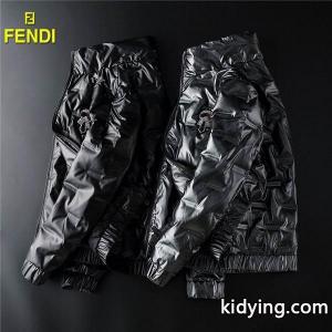 秋冬シーズンの防寒着激安fendi スーパーコピー フェンディ スーパーコピー 服 メンズ 軽量化された 機能性や暖かさ着用感すごいkidying2609bS1n